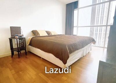 1 Bedroom 1 Bathroom 70 SQ.M Urbana Sathorn