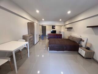 Studio Condo in Pattaya Pad Condominium Central Pattaya C011807