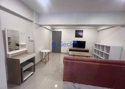 Studio Condo in Pattaya Pad Condominium Central Pattaya C011807