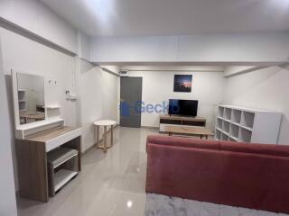 Studio Condo in Pattaya Pad Condominium Central Pattaya C011807