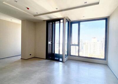 3 Bed 3 Bath 135.96 SQ.M. Hyde Heritage Thonglor