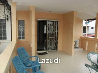 Town House for Sale in NgamCharoen 7 Soi Nurnplubwan