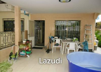 Town House for Sale in NgamCharoen 7 Soi Nurnplubwan