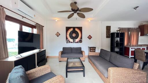 Impress House 2 Bedrooms  Pool Villa in East Pattaya