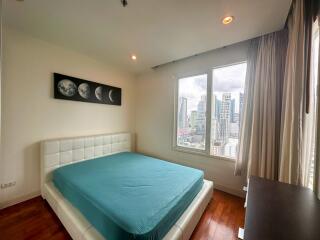 2-bedroom spacious condo for sale in Phromphong area