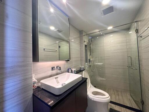 2-bedroom modern condo for sale in Siam area