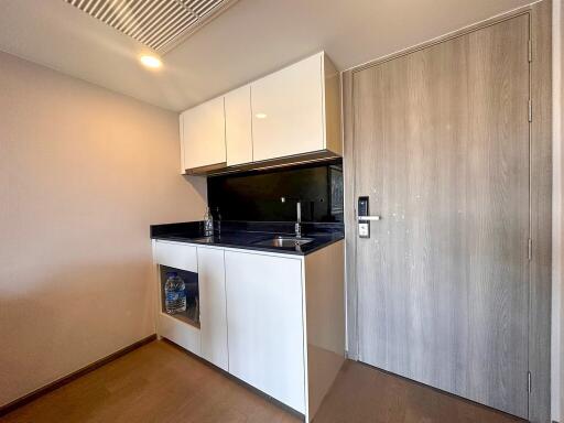 2-bedroom modern condo for sale in Siam area