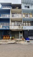 For Sale Bangkok Shophouse Sukhumvit BTS Phra Khanong Watthana