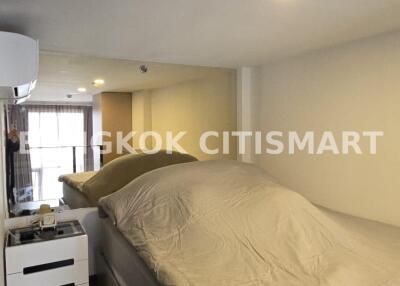 Condo at KnightsBridge Space Ratchayothin for sale