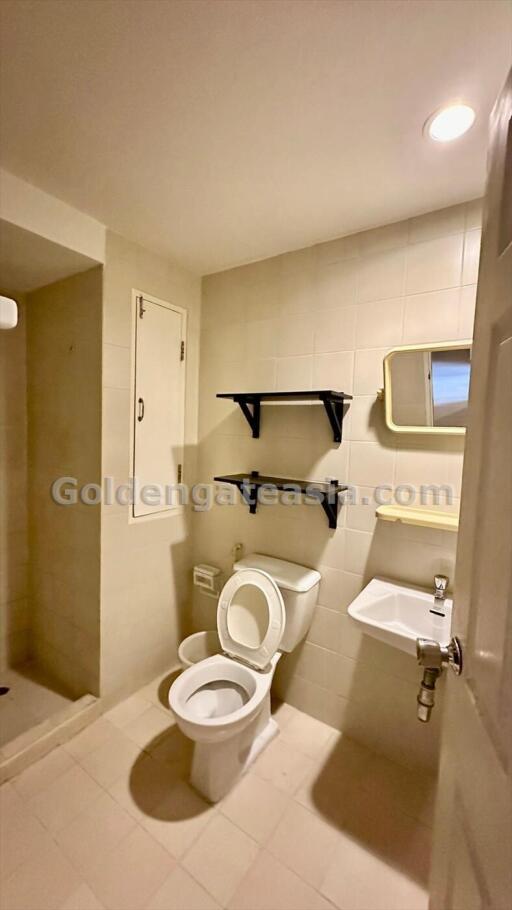 3 Bedrooms plus Study Condo, Wireless Road, Lumphini, Pathumwan