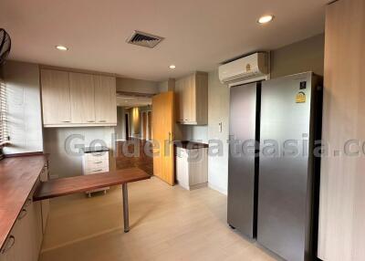 3 Bedrooms plus Study Condo, Wireless Road, Lumphini, Pathumwan