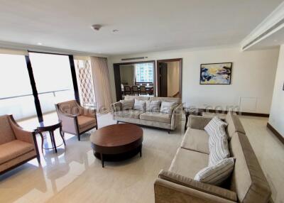 3 Bedrooms plus Study room Condo at Somkid Gardens - Phloen Chit, Lumphini