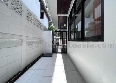 3 Bedrooms House with Study and large Garden - Soonvijai, Petchaburi Road