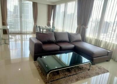 Siri Residence 3 bedroom condo for rent