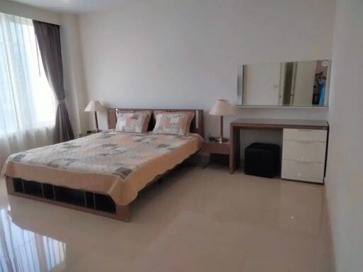 Siri Residence 3 bedroom condo for rent