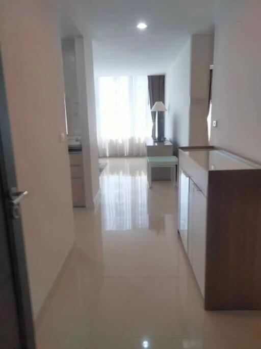 Siri Residence 3 bedroom condo for rent