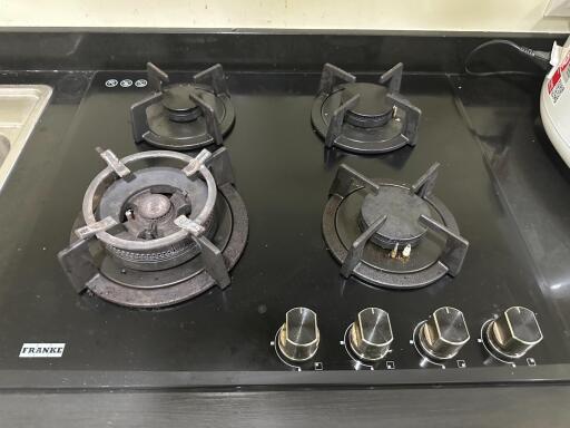 Stove with four burners