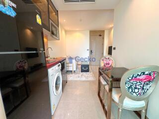 1 Bedroom Condo in The Riviera Ocean Drive Jomtien C011816