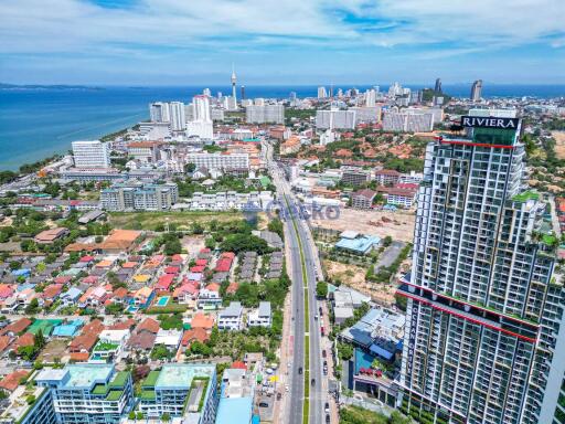 1 Bedroom Condo in The Riviera Ocean Drive Jomtien C011816