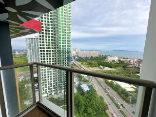 1 Bedroom Condo in The Riviera Ocean Drive Jomtien C011816