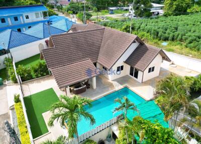 4 Bedrooms House in Pattaya Park Hill North Pattaya H011812