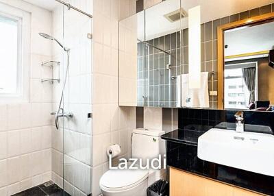 2 Bed 2 Bath 72 SQ.M at Circle Condominium