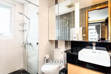 2 Bed 2 Bath 72 SQ.M at Circle Condominium