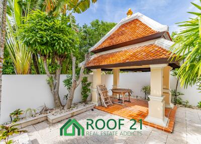 For Sale and For rent ! Pool villa with Thai and Balinese design elements. 2 beds 3baths Located Na jomtien