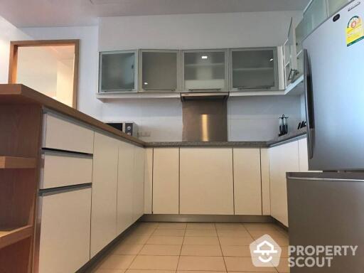 1-BR Condo at Millennium Residence @ Sukhumvit Condominium near BTS Phrom Phong (ID 512363)