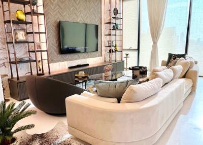 4-BR Condo at The Residences At Sindhorn Kempinski Hotel Bangkok near BTS Ratchadamri