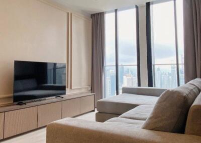 1-BR Condo at Noble Ploenchit near BTS Phloen Chit