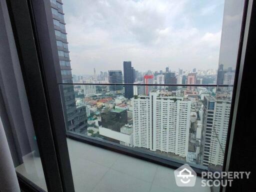 1-BR Condo at Ashton Silom near BTS Chong Nonsi