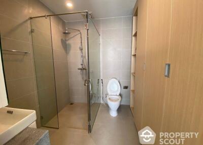 1-BR Condo at Noble Ploenchit near BTS Phloen Chit