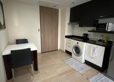 1-BR Condo at Noble Remix near BTS Thong Lor