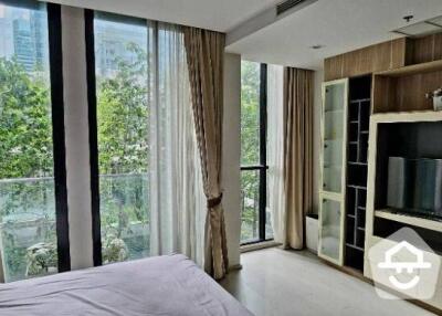 1-BR Condo at Noble Ploenchit near BTS Phloen Chit