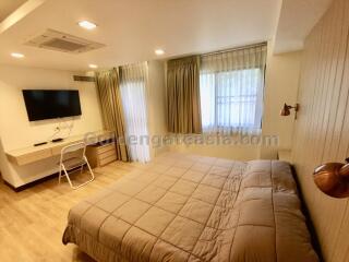 2 Bedrooms Spacious Furnished Condo For Rent, Ruamrudee, Ploenchit