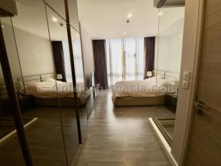 1 Bedroom Modern Furnished Condo at The Room Sathorn, Silom