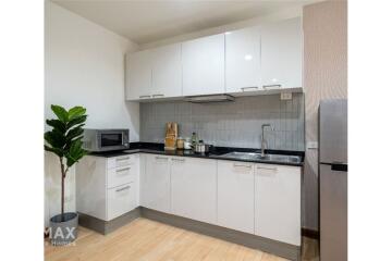 Newly Renovated 2-Bedroom Condo for Sale near BTS Phrom Phong - 12 Mins Walk