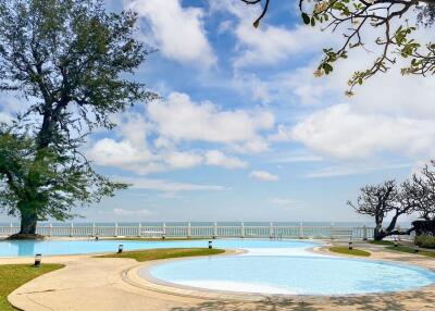 Baan Chom View: 2 Bedroom Sea View Condo