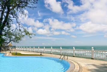 Baan Chom View: 2 Bedroom Sea View Condo