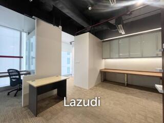 Luxury Office Space for rent in Wattana