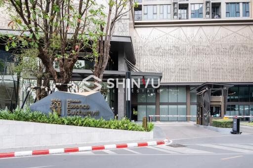 Front view of the residential building with entrance area