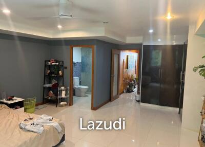 Stunning 3-Bedroom Townhouse with Sea Views Near Patong Beach