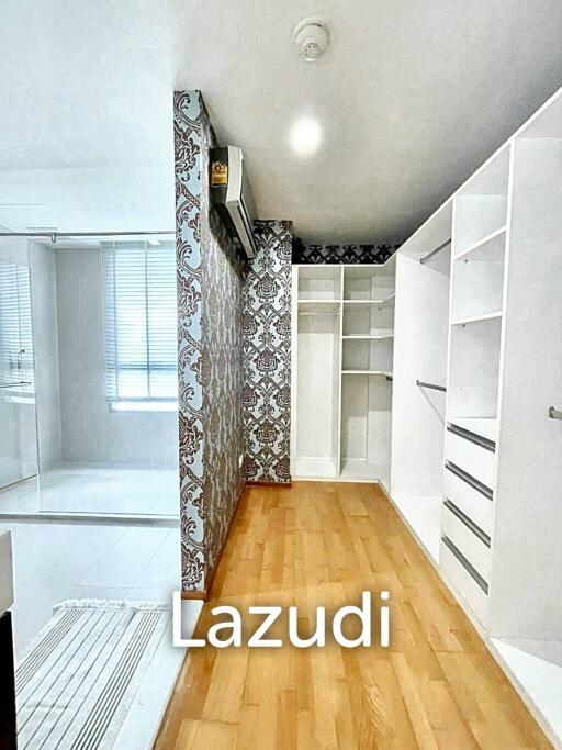 2 Bed 2 Bath 92 SQ.M Issara@42 Sukhumvit