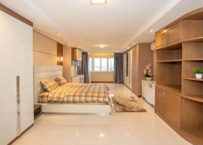 Luxurious 2-Bedroom Apartment for Sale at Hillside 4, Nimman Area