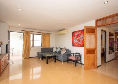 Spacious 1 bedroom condo for sale at Supanich Condominium