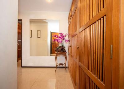 Spacious 1 bedroom condo for sale at Supanich Condominium