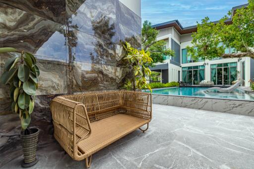 Double-Plot Lakeside Villa in Mabprachan, Thailand