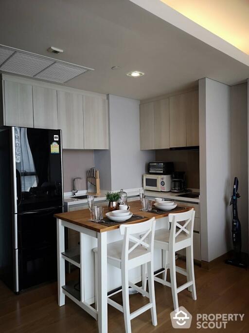 1-BR Condo at The Lumpini 24 near BTS Phrom Phong