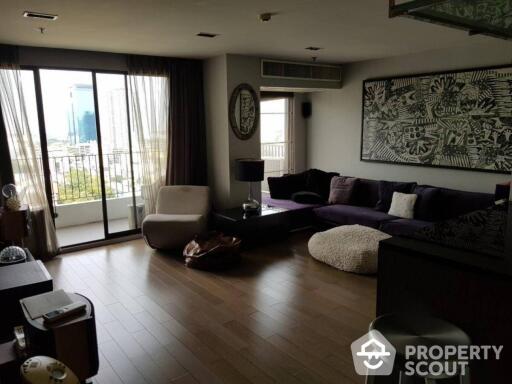 1-BR Condo at Icon 3 Condominium close to Thong Lo